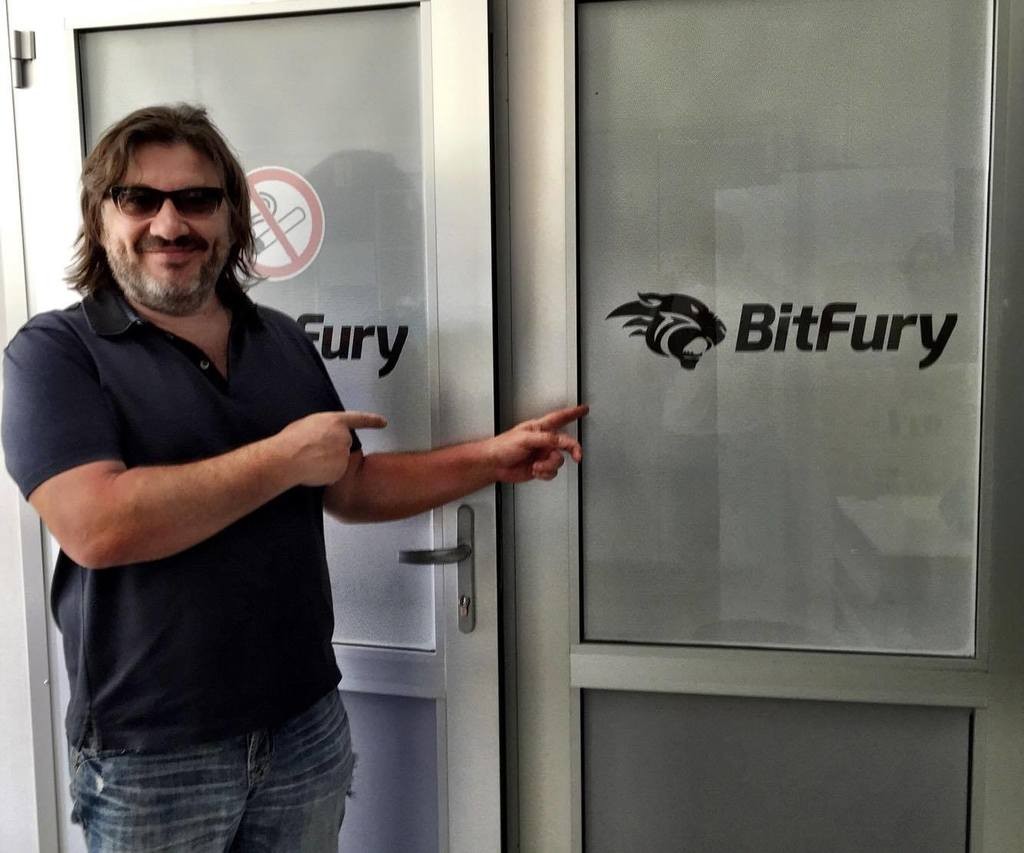 15515587_10211543278286657_720388269_o_1024